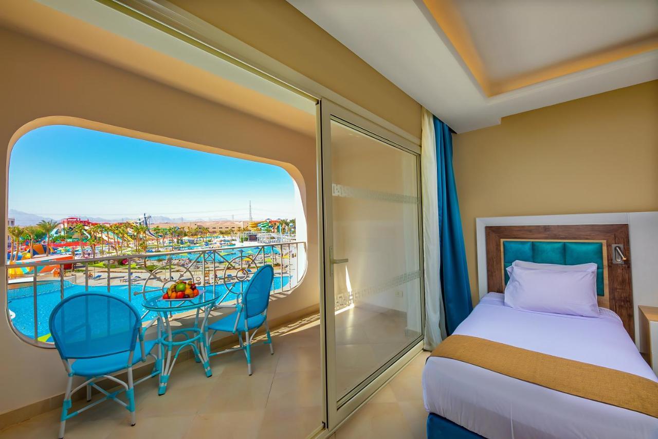 Titanic Aqua Park Resort - Families And Couples Only Hurghada Exterior photo