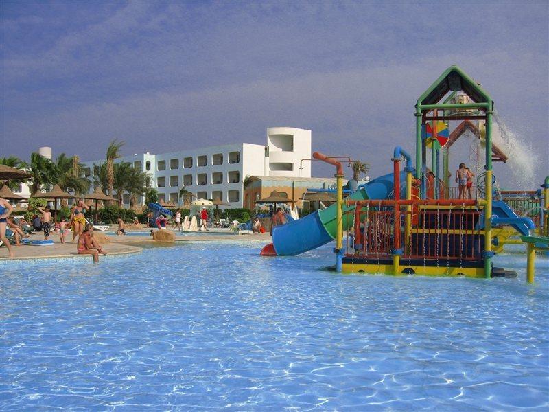 Titanic Aqua Park Resort - Families And Couples Only Hurghada Exterior photo